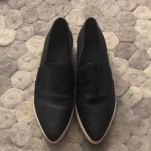 Vince pointed toe slip on black weave shoe.